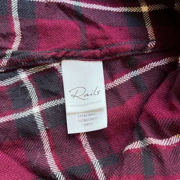 Rails Size XS Red Purple Plaid Long Sleeve Jersey Hunter Button Down Shirt Top - Picture 9 of 12